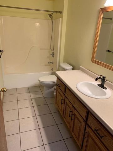 2223 HOPF LANE, De Pere, WI 54115