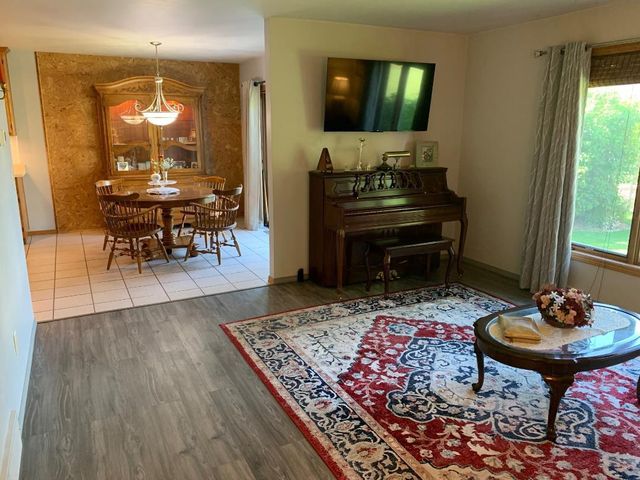 2223 HOPF LANE, De Pere, WI 54115
