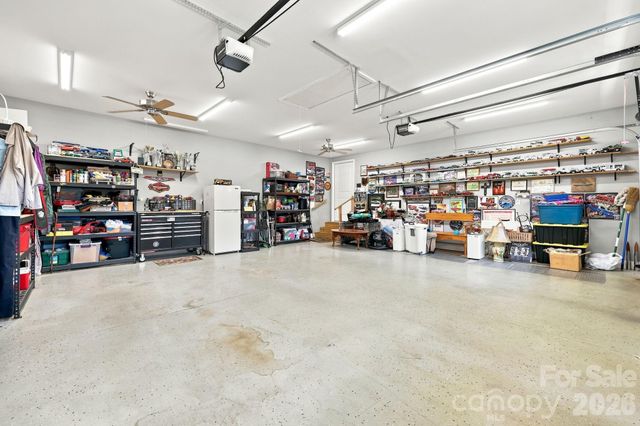 60 Shacoba Lane 1, Hendersonville, NC 28792