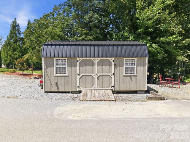 60 Shacoba Lane 1, Hendersonville, NC 28792
