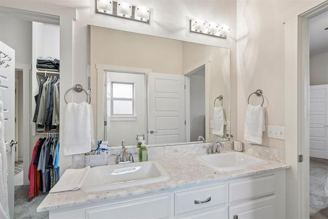 516 NE 23rd Avenue, Norman, OK 73071