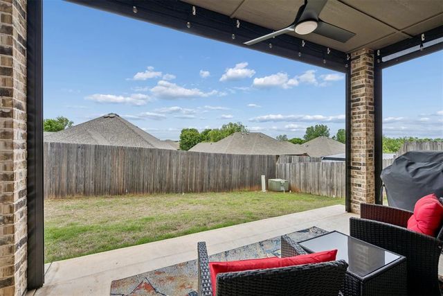 516 NE 23rd Avenue, Norman, OK 73071