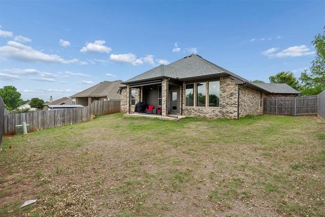 516 NE 23rd Avenue, Norman, OK 73071