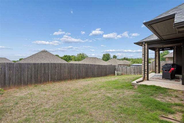 516 NE 23rd Avenue, Norman, OK 73071