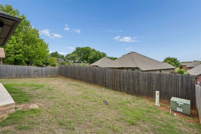 516 NE 23rd Avenue, Norman, OK 73071