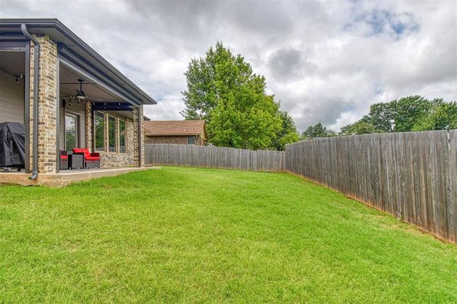 516 NE 23rd Avenue, Norman, OK 73071