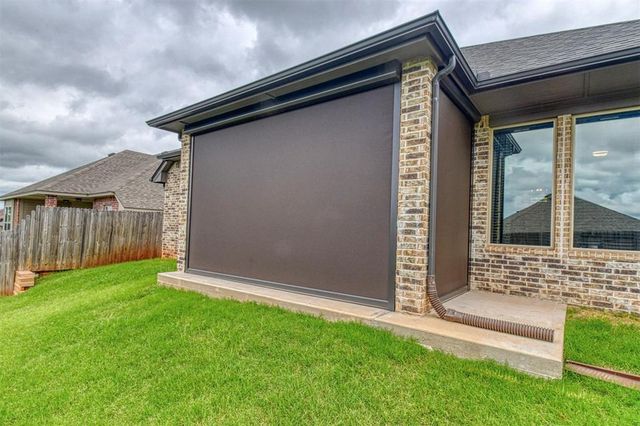 516 NE 23rd Avenue, Norman, OK 73071