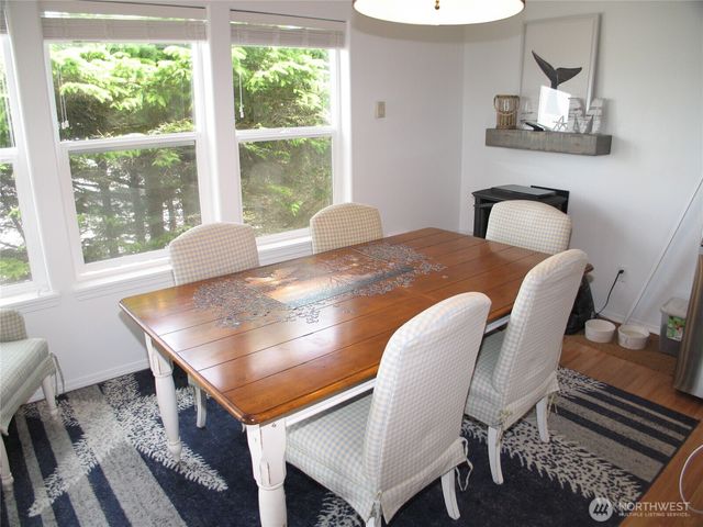 32404 G Street, Ocean Park, WA 98640