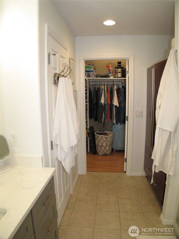 32404 G Street, Ocean Park, WA 98640