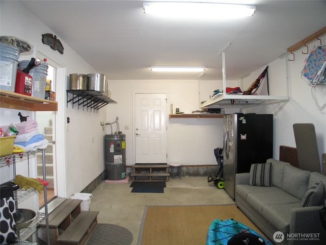 32404 G Street, Ocean Park, WA 98640