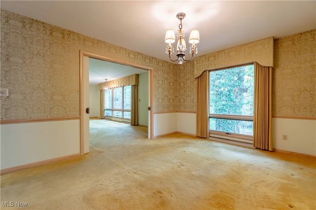 1903 Brookfield Drive, Akron, OH 44313