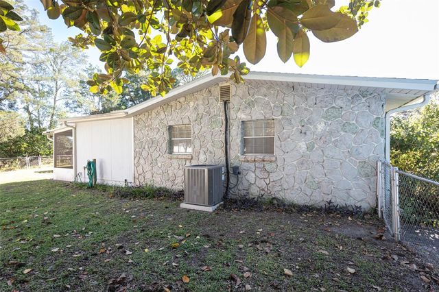 393 HILLTOP DRIVE, Orange Park, FL 32073