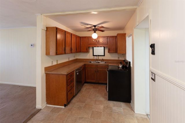 393 HILLTOP DRIVE, Orange Park, FL 32073