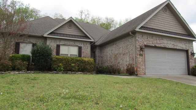 103 Crystalwood Court, Little Rock, AR 72210