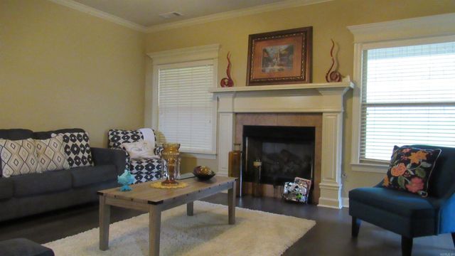 103 Crystalwood Court, Little Rock, AR 72210