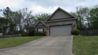 103 Crystalwood Court, Little Rock, AR 72210