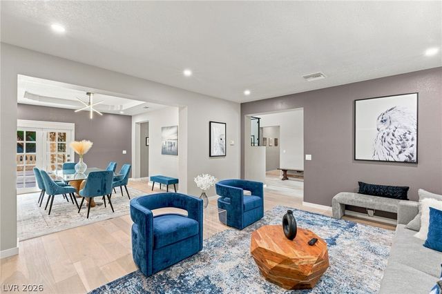 17 Quail Run Road, Henderson, NV 89014