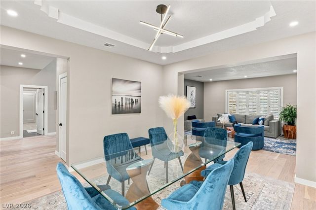 17 Quail Run Road, Henderson, NV 89014
