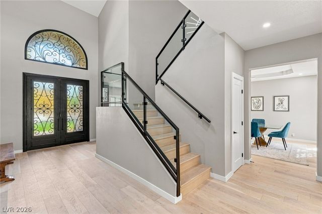 17 Quail Run Road, Henderson, NV 89014