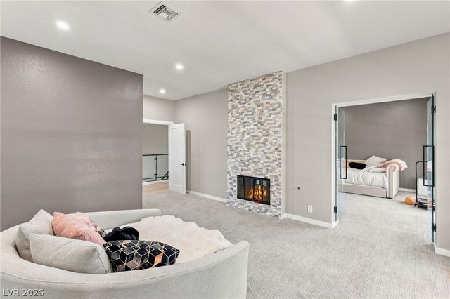 17 Quail Run Road, Henderson, NV 89014