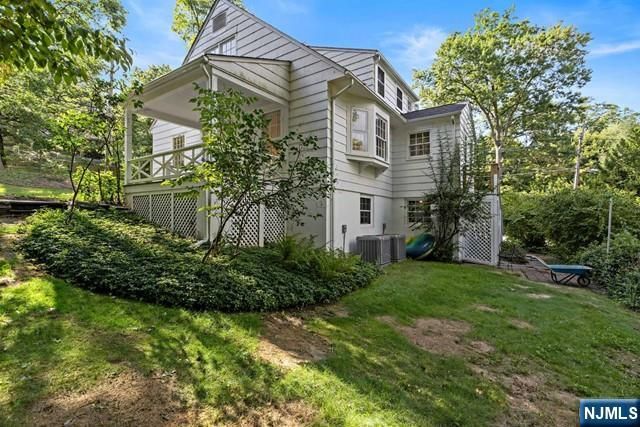 154 N Franklin Turnpike, Ho-ho-kus, NJ 07423