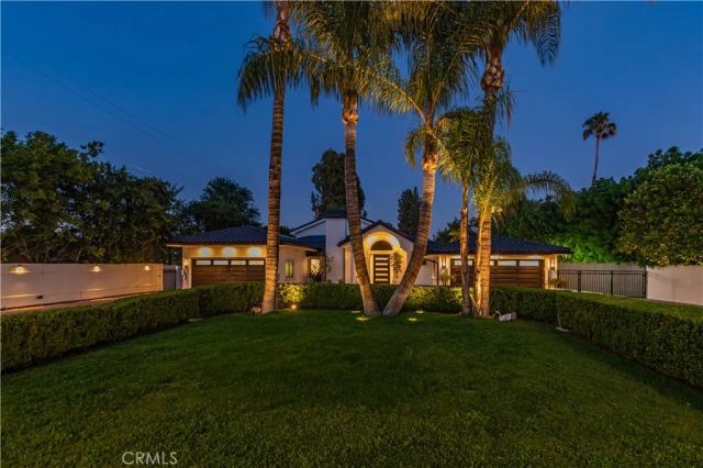 5242 Topeka Drive, Tarzana, CA 91356