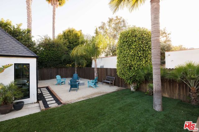 6148 San Vicente Boulevard, Los Angeles, CA 90048