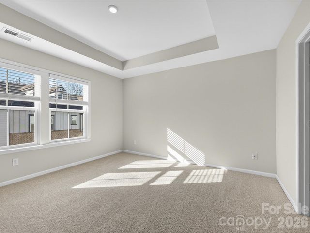 332 Hastings Run Drive, Charlotte, NC 28211