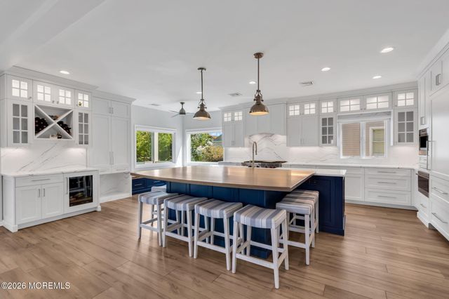 51 Fifth Avenue, Normandy Beach, NJ 08739