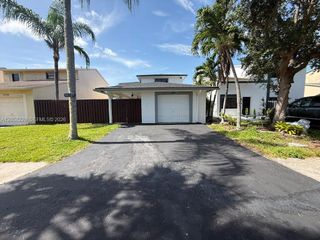 14720 SW 106th Terrace, Miami, FL 33196