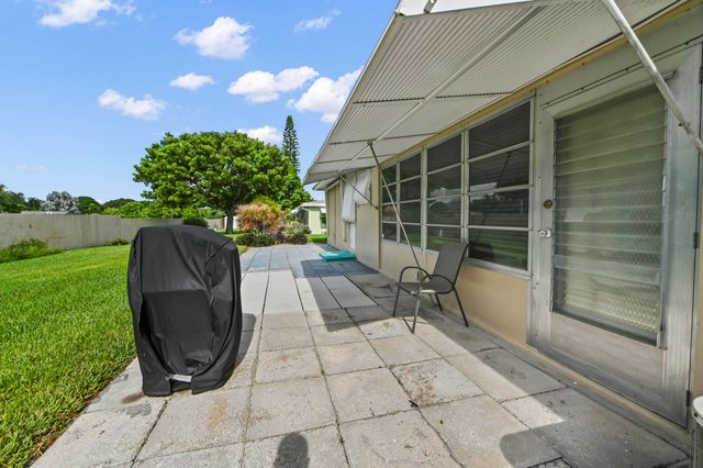 360 High Point Court C, Boynton Beach, FL 33435