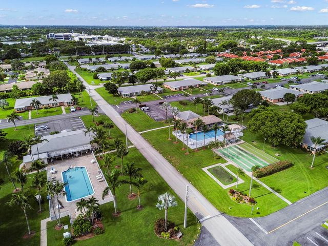 360 High Point Court C, Boynton Beach, FL 33435