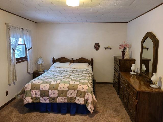 N12557 N SMALL ROAD, Hayward, WI 54843