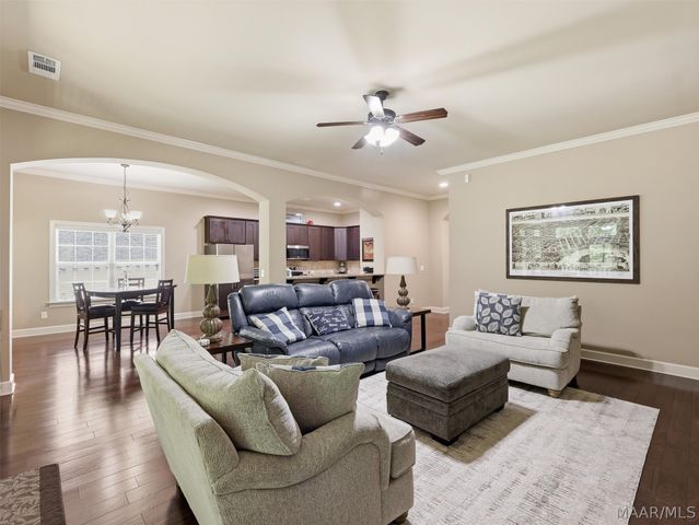 9144 Crescent Lodge Drive, Pike Road, AL 36064