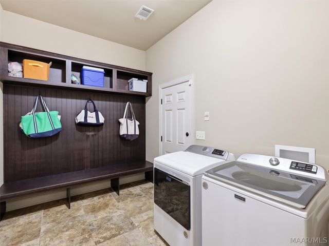 9144 Crescent Lodge Drive, Pike Road, AL 36064