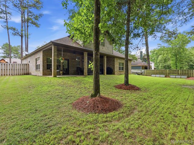 9144 Crescent Lodge Drive, Pike Road, AL 36064
