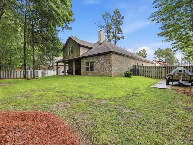 9144 Crescent Lodge Drive, Pike Road, AL 36064