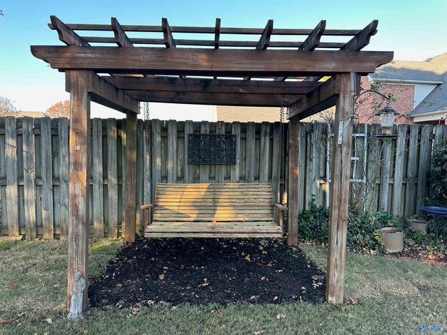 102 Rathdoon Court, Madison, AL 35757