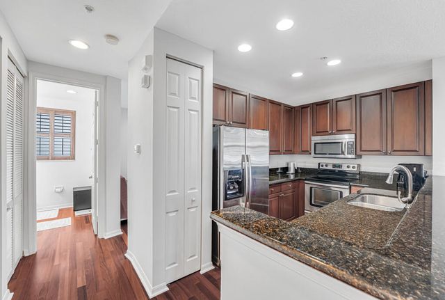 1388 Via De Pepi, Boynton Beach, FL 33426