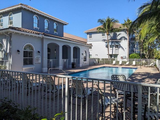 1388 Via De Pepi, Boynton Beach, FL 33426