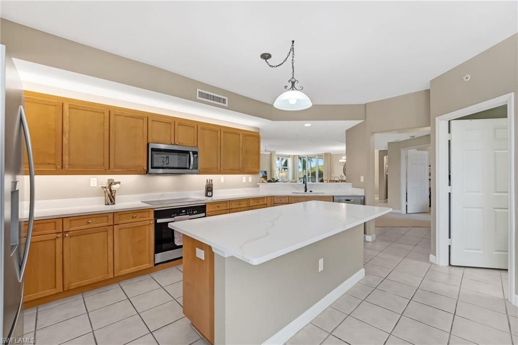 14250 Royal Harbour CT 318, FORT MYERS, FL 33908 — photo 3