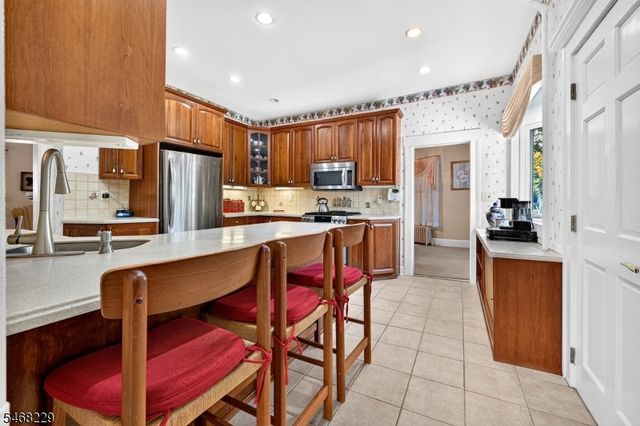835 Osborne Ave, Plainfield City, NJ 07062