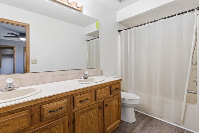 1137 N Burrows St, Belle Plaine, KS 67013