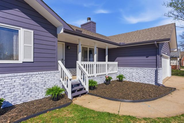 1137 N Burrows St, Belle Plaine, KS 67013