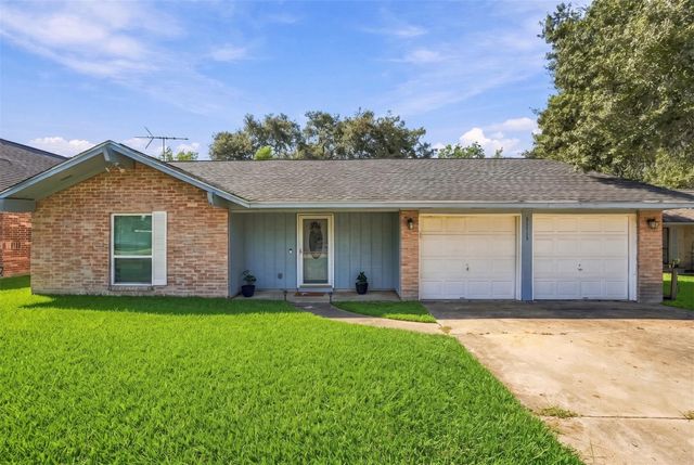 31715 Ironwood Drive, Waller, TX 77484