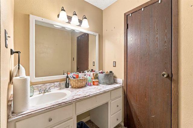 31715 Ironwood Drive, Waller, TX 77484