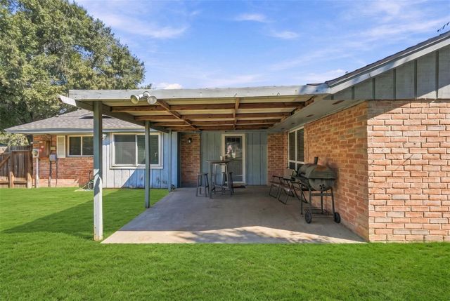 31715 Ironwood Drive, Waller, TX 77484