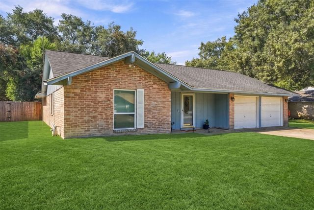 31715 Ironwood Drive, Waller, TX 77484
