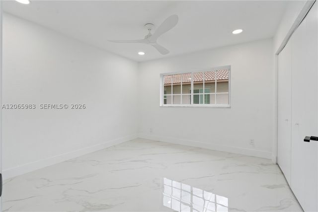 695 NW 107th Ln, Coral Springs, FL 33071