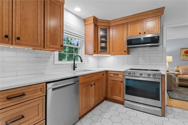228 Cross Creek Drive, Mount Airy, NC 27030